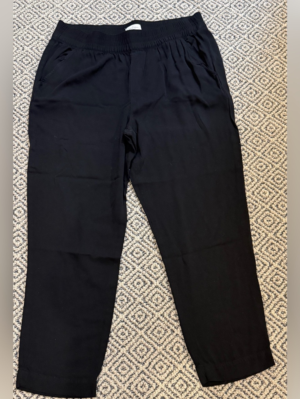 Jessica Simpson Black Crop Pants